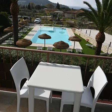 Il Mandorlo Apart Otel