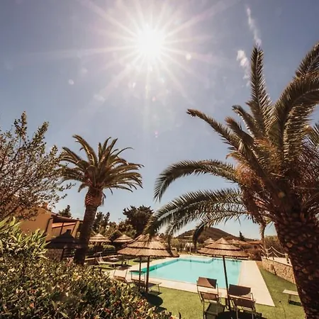 Apart Otel Il Mandorlo Lacona